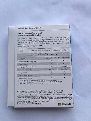 Le serveur Win Server 2025 est un pack de boîtes USB standard